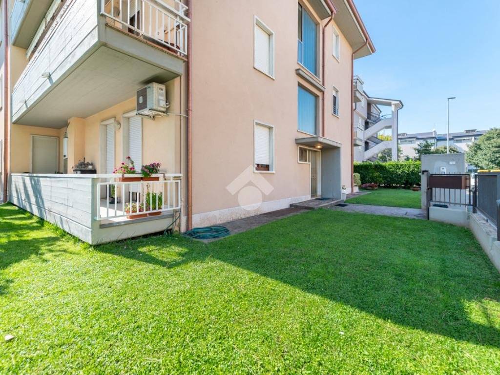 Appartamento a Villafranca di verona in Via Alberto Fogagnolo, 1 - Foto 3
