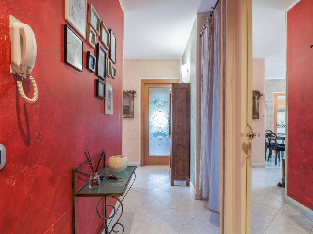 Appartamento a Cattolica in Via Piazza E. Guevara - Foto 2