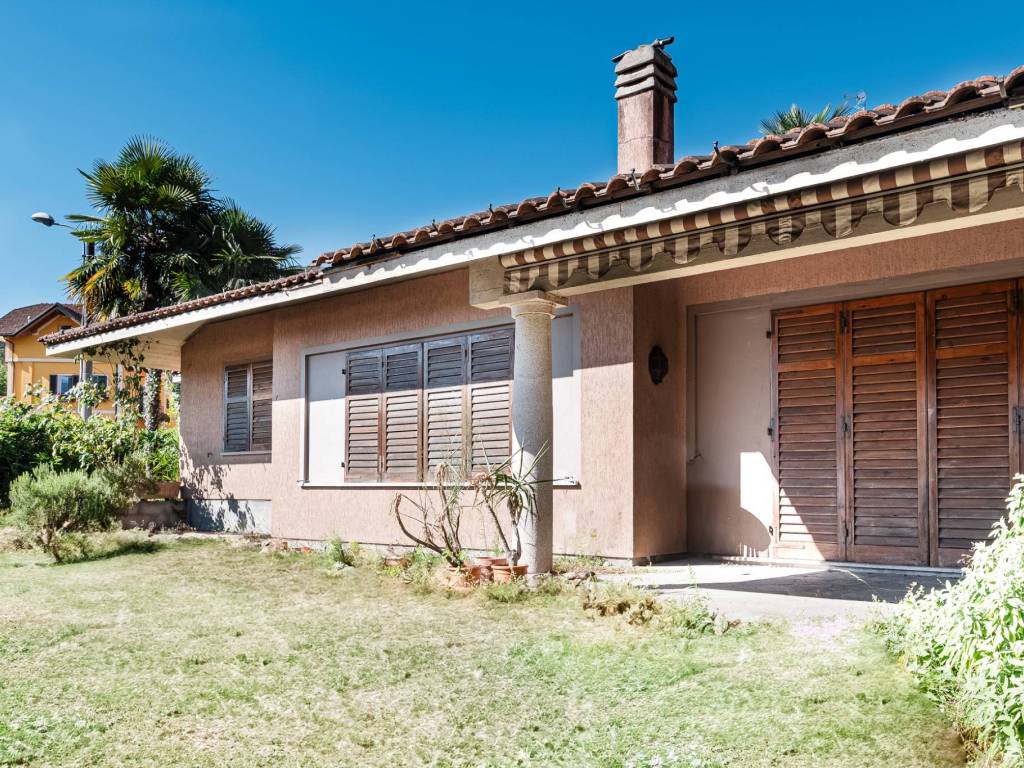 Villa a Baveno in Via Guglielmo Marconi, 5 - Foto 2