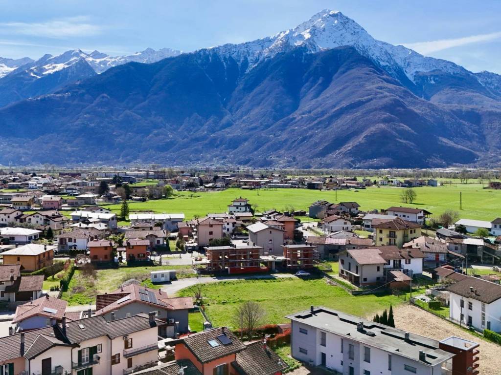 Villa a Dubino in Via Colombaio - Foto 2