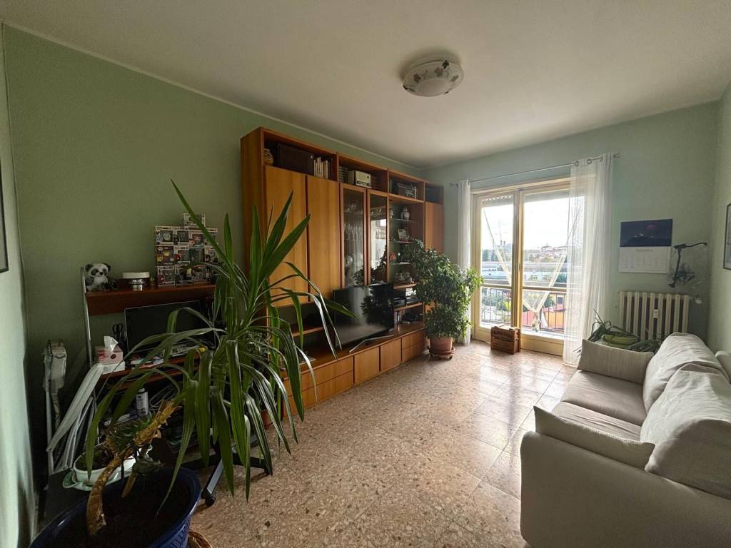 Appartamento a Moncalieri in Via 24 Maggio - Foto 3