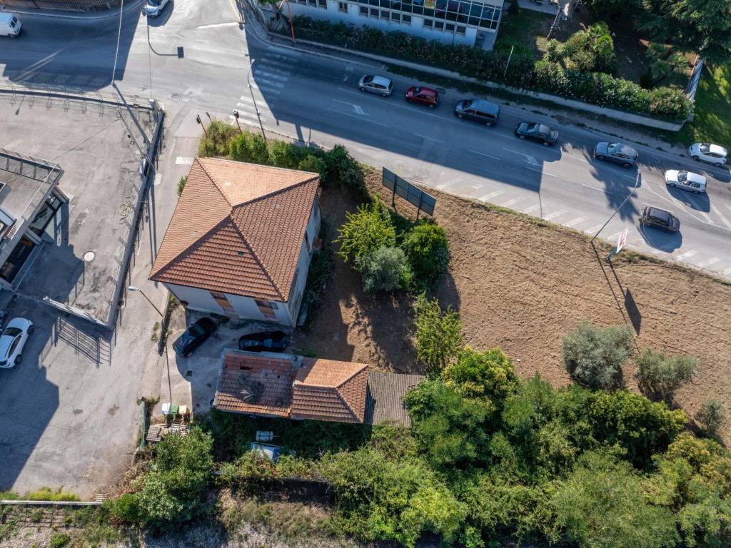 Casa indipendente a Roseto degli abruzzi in Via Scerne, 2 - Foto 5