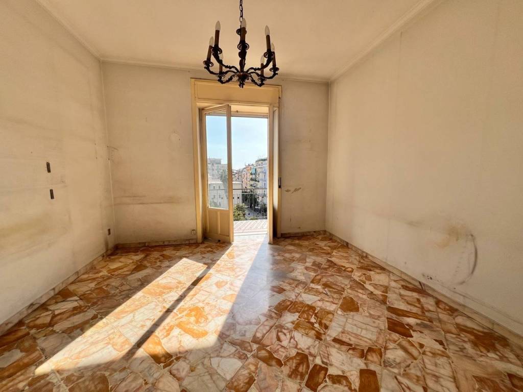 Appartamento a Salerno in Piazza Pasquale Naddeo, 4 - Foto 5