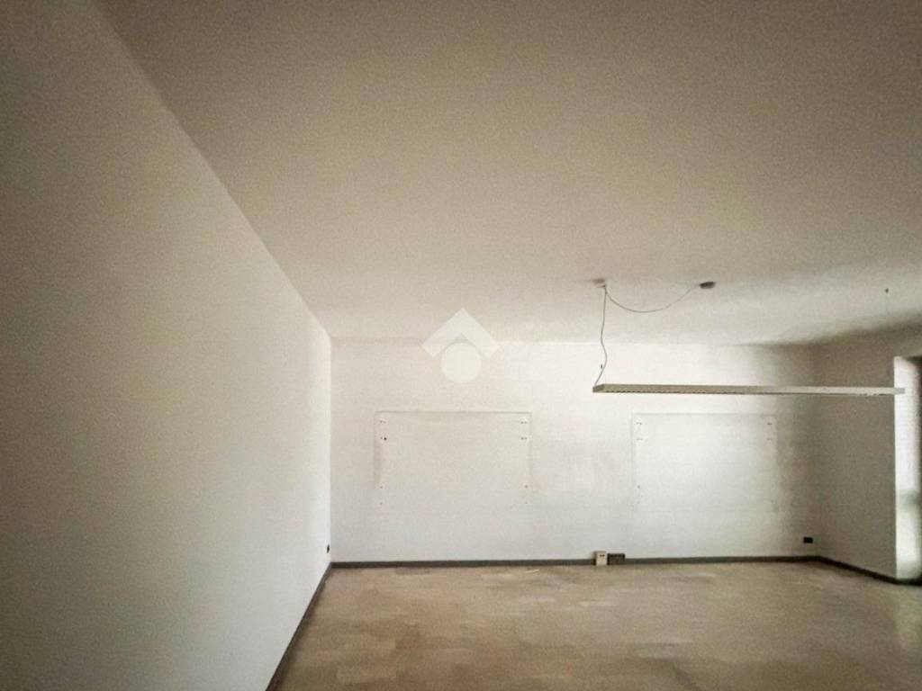 Immobile a Merate in Via Carlo Baslini, 5 - Foto 5