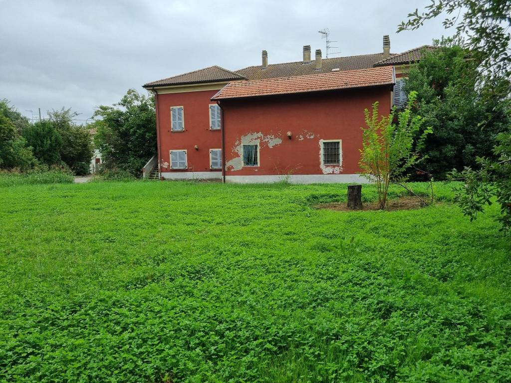 Villa a Caorso in Via Papa Giovanni XXIII - Foto 4
