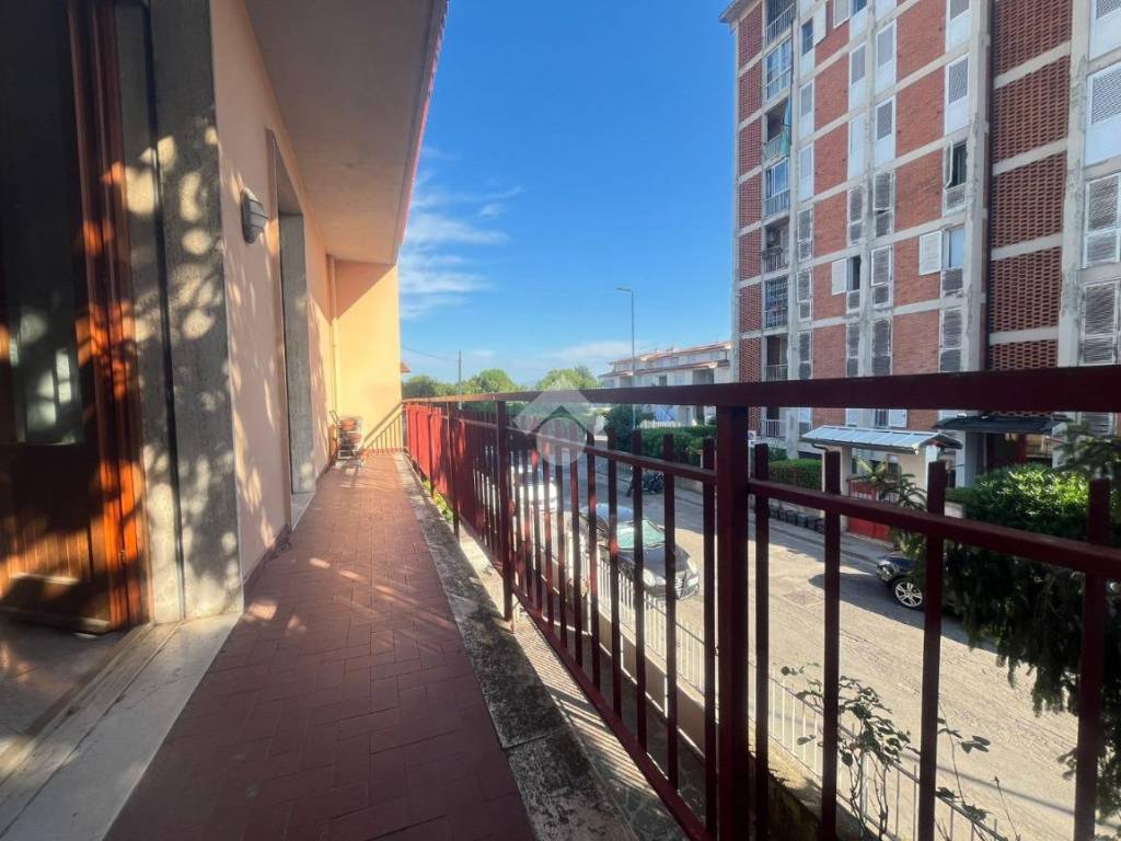 Appartamento a Campi bisenzio in Via Guglielmo Oberdan, 29 - Foto 2