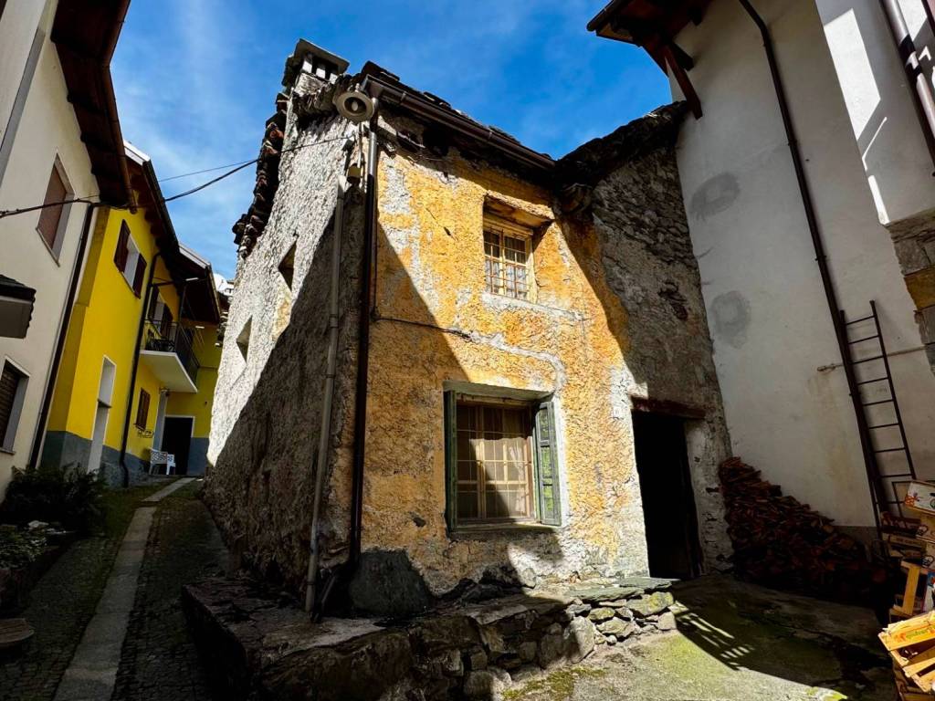 Casa indipendente a Antrona schieranco in Via Colonasca - Foto 2