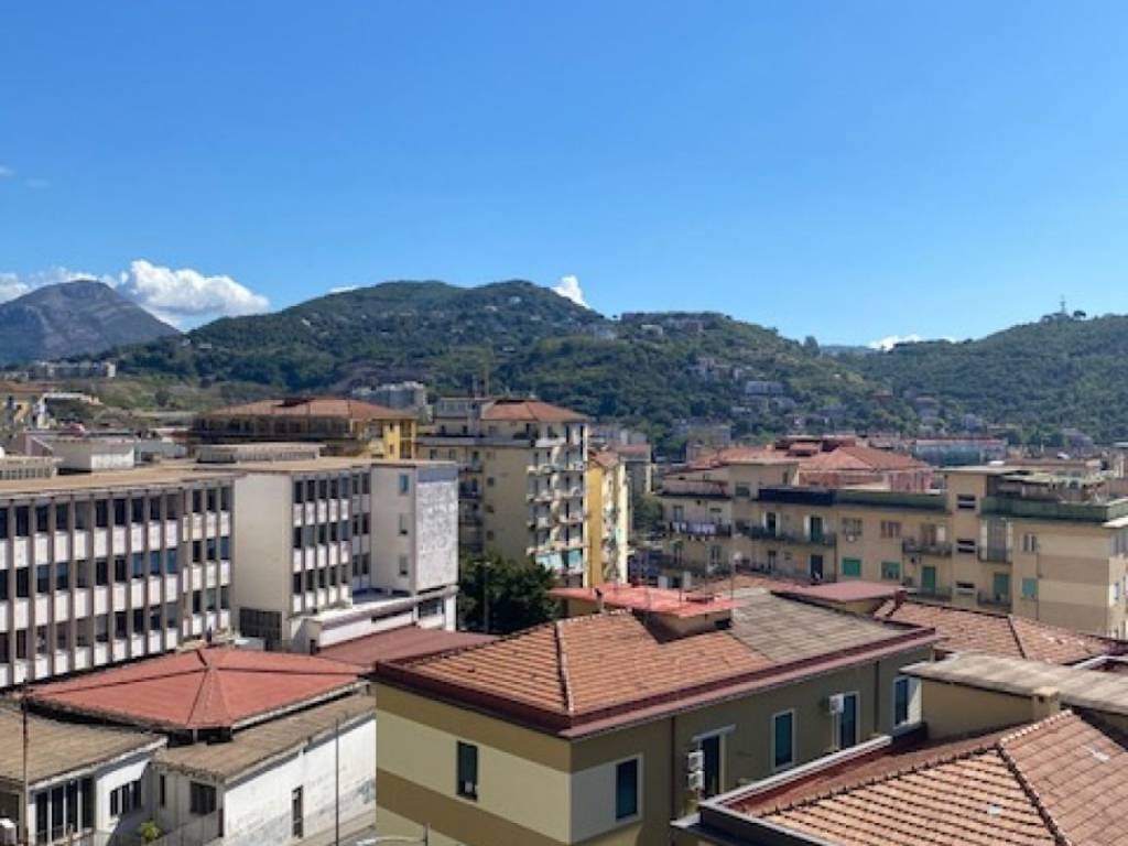 Appartamento a Salerno in Via Valerio Laspro, 1 - Foto 3