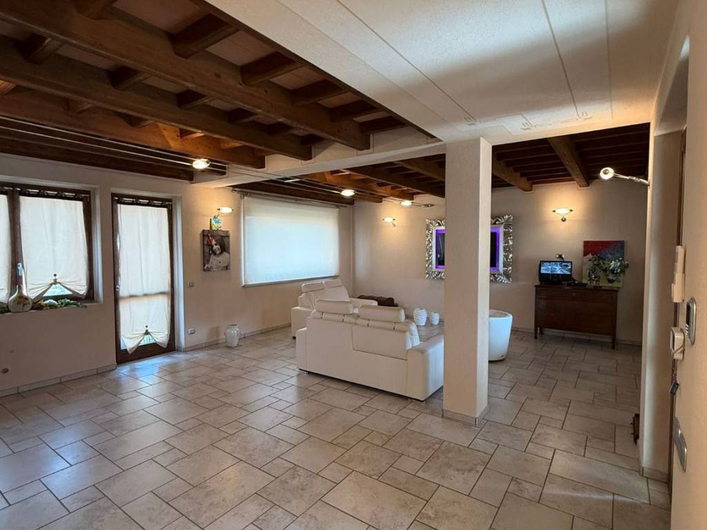 Villa a Villafranca piemonte in Via Lorenzo Pronino, 63 - Foto 5