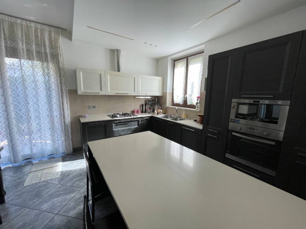 Appartamento a Civitanova marche in Via Capitano Elia, 23 - Foto 3