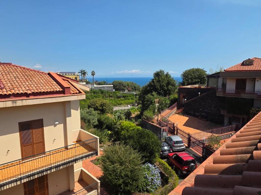 Appartamento a Acireale in Via Cervo, 52 - Foto 4