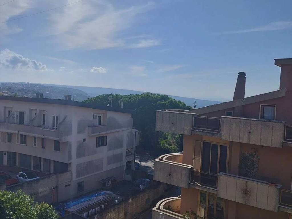 Appartamento a Vibo valentia in Piazza D'Armi No Number - Foto 2