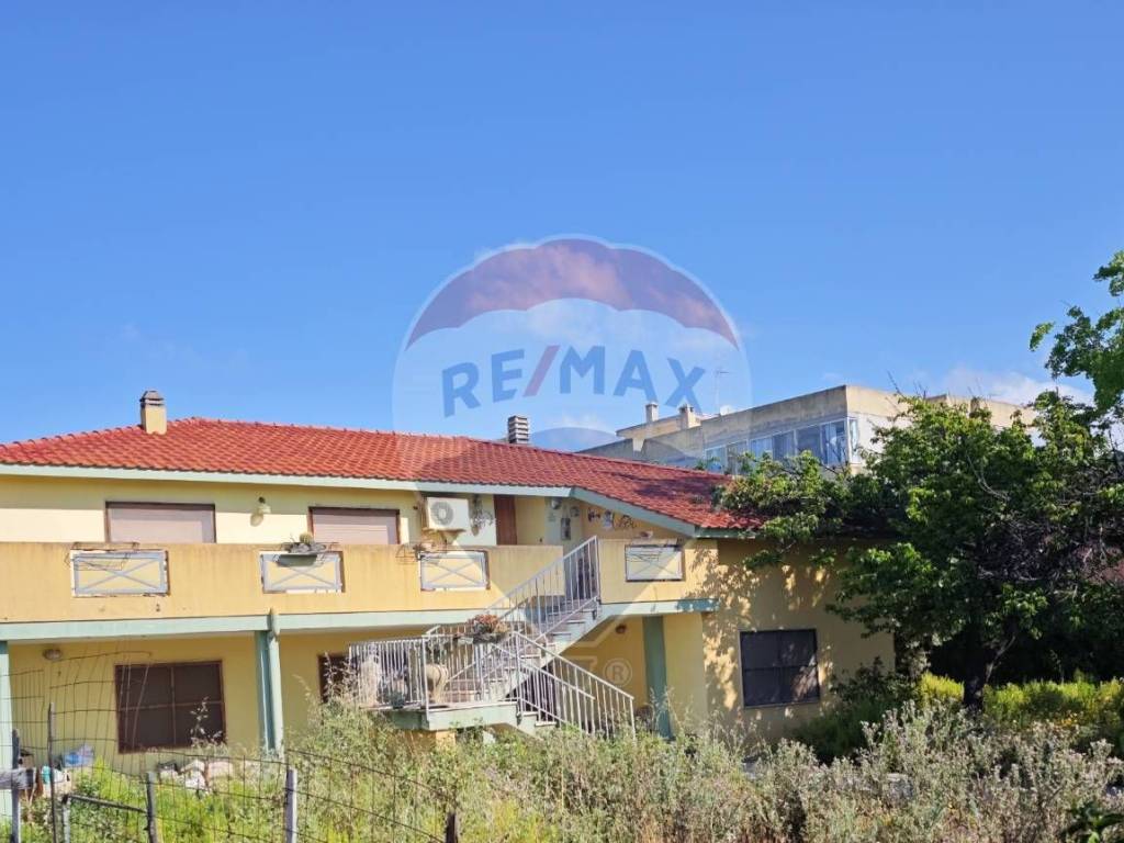 Casa indipendente a Quartucciu in Via della Pace, 13 - Foto 2