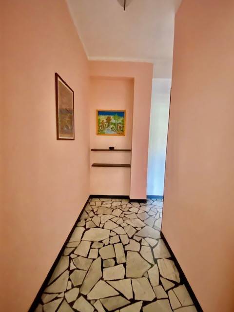 Appartamento a Imperia in Via Tommaso Schiva, 51 - Foto 3