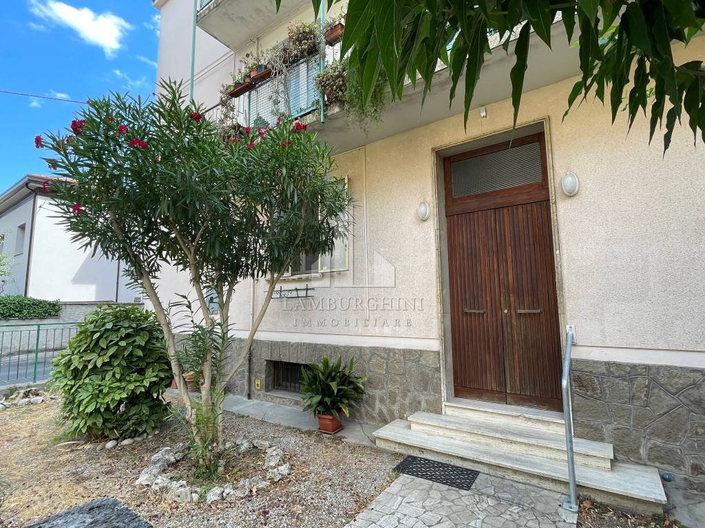 Appartamento a Ferrara in Via Santa Caterina da Siena - Foto 2