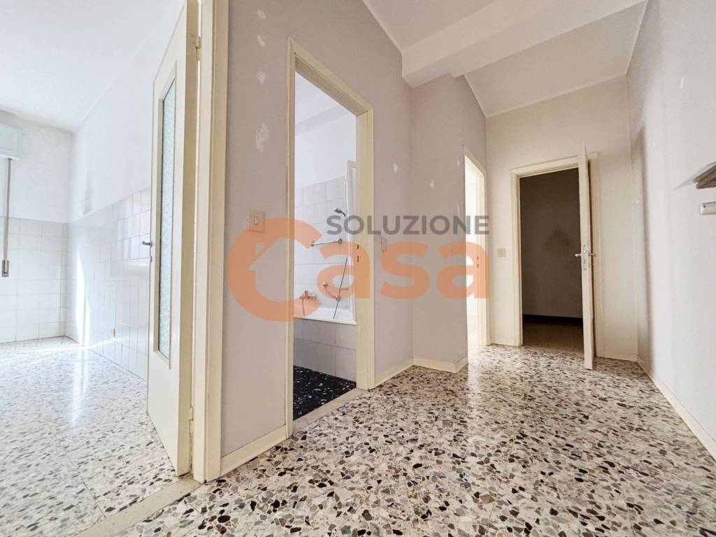 Appartamento a Piacenza in Pubblico Passeggio - Foto 2