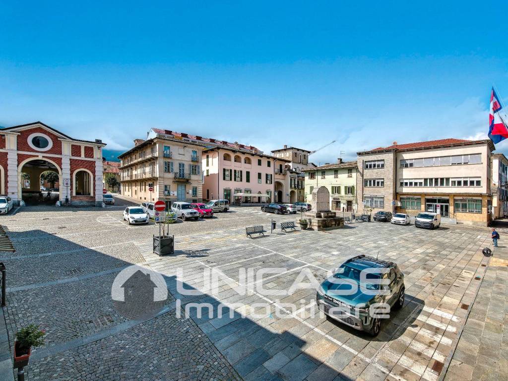 Appartamento a Barge in Piazza Giuseppe Garibaldi - Foto 2