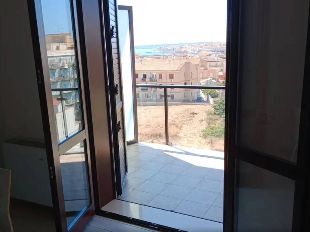 Appartamento a Priolo gargallo in Via Napoli - Foto 2