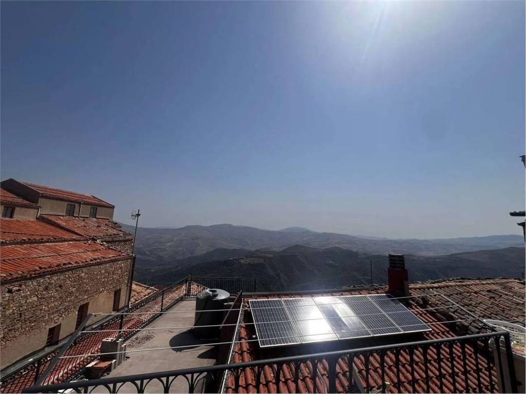 Appartamento a Geraci siculo in Via Madrice No Number - Foto 3