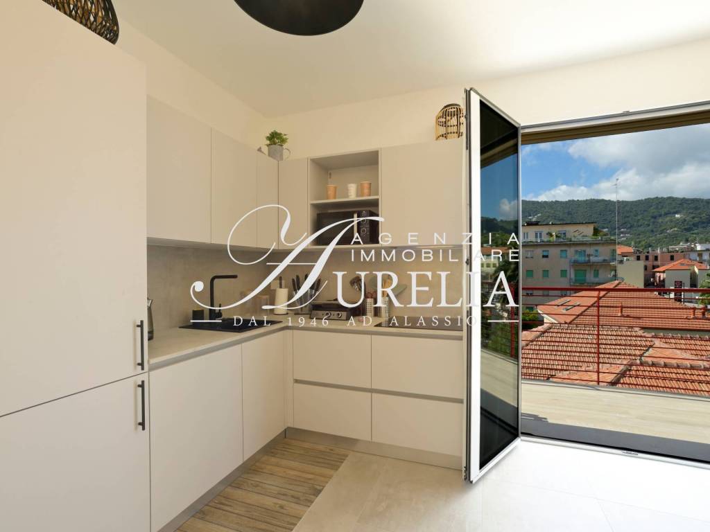 Appartamento a Alassio in Via San Giovanni Bosco, 7 - Foto 3