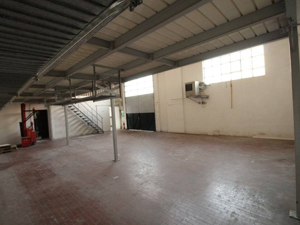 Immobile a Loreto in Zona Industriale Brodolini, 12 - Foto 5