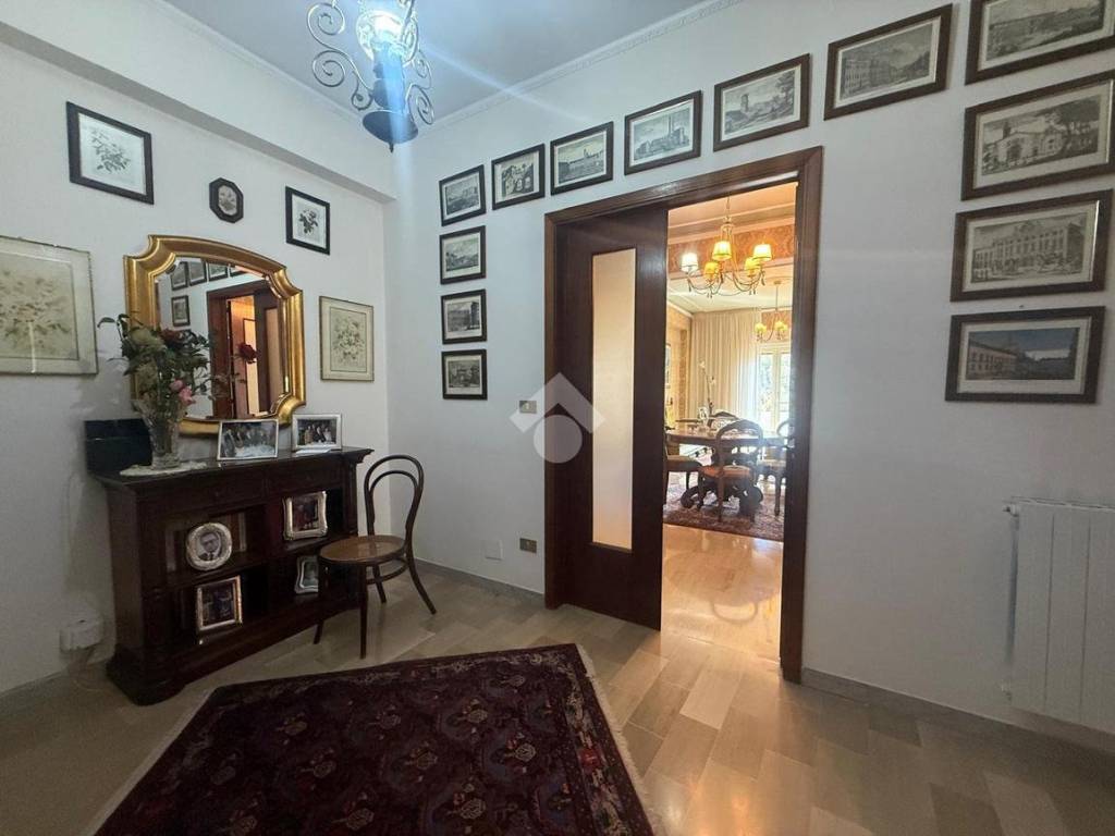 Appartamento a Reggio calabria in Via Santa Lucia, 5 - Foto 3