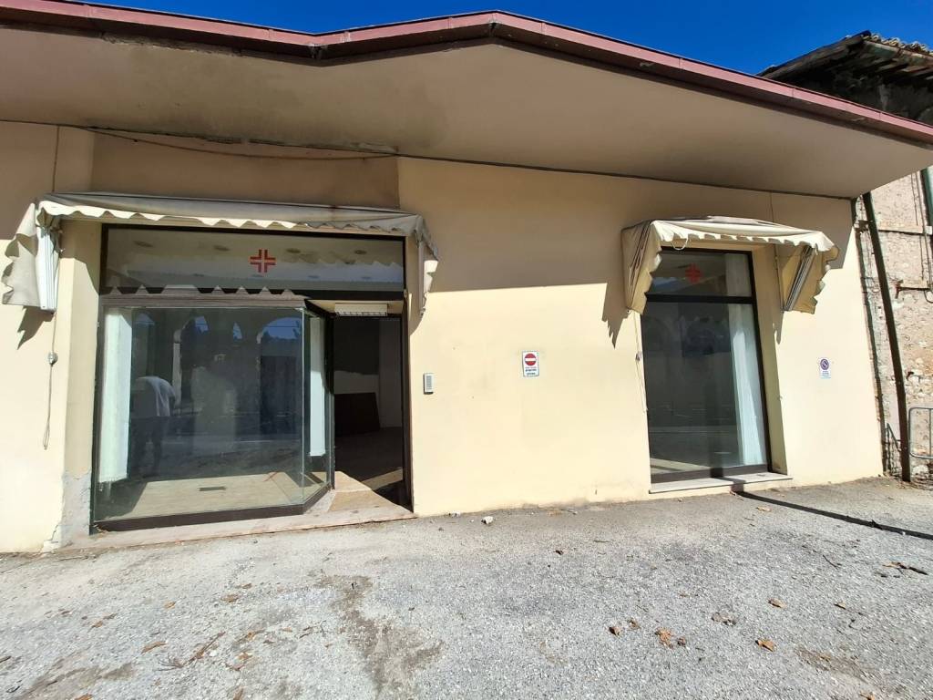 Immobile a Spoleto in Viale Martiri della Resistenza - Foto 4