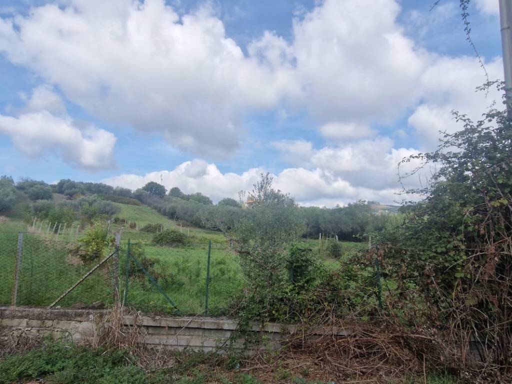 Terreno a Genzano di roma in Via Mennone - Foto 2