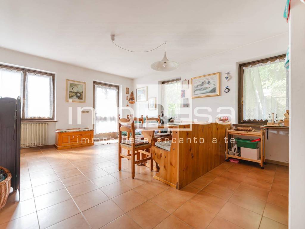 Appartamento a Valle di cadore in via roma - Foto 2