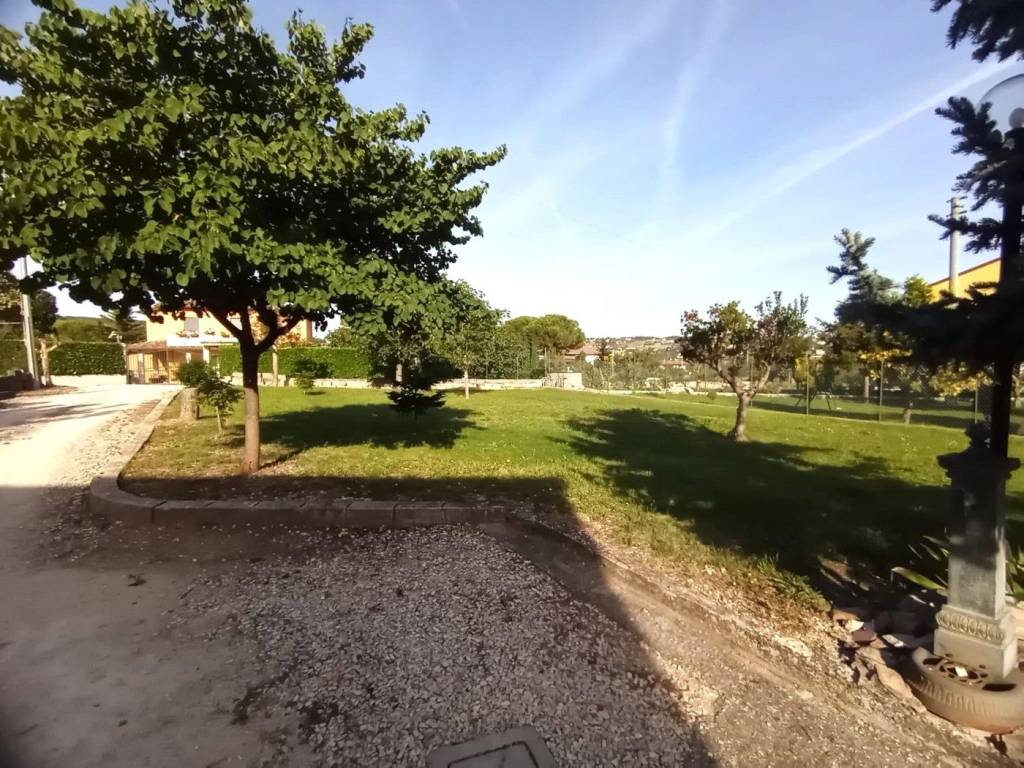 Appartamento a Campobasso in c.da S. Maria de Foras - Foto 4