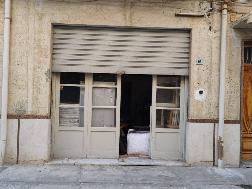 Box / garage a Bagheria in Via Gaio Crispo Sallustio - Foto 3