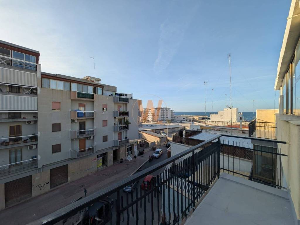 Attico / mansarda a Trani in Piazza Indipendenza - Foto 3