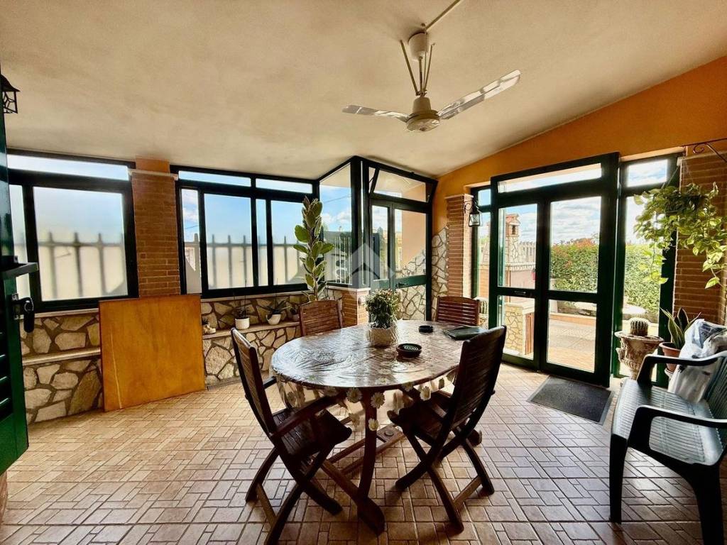 Villa a Aprilia in Via Portatore, 42 - Foto 5