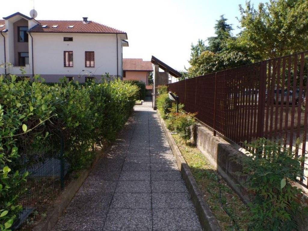 Appartamento a Cavaria con premezzo in Traversa Via Macchio - Foto 2