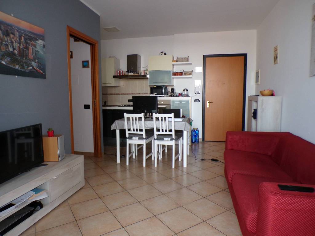 Appartamento a Cavaria con premezzo in Traversa Via Macchio - Foto 5