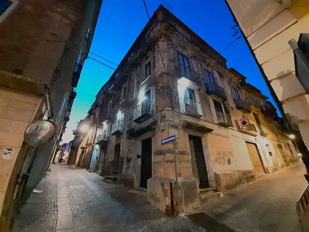 Appartamento a Lamezia terme in Via Camillo Benso di Cavour, 8 - Foto 2