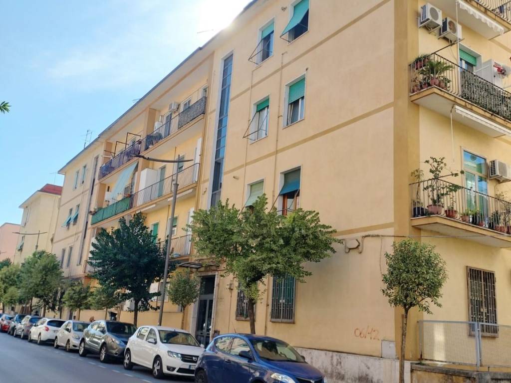 Appartamento a Caserta in Via Giovanni Patturelli, 64 - Foto 2
