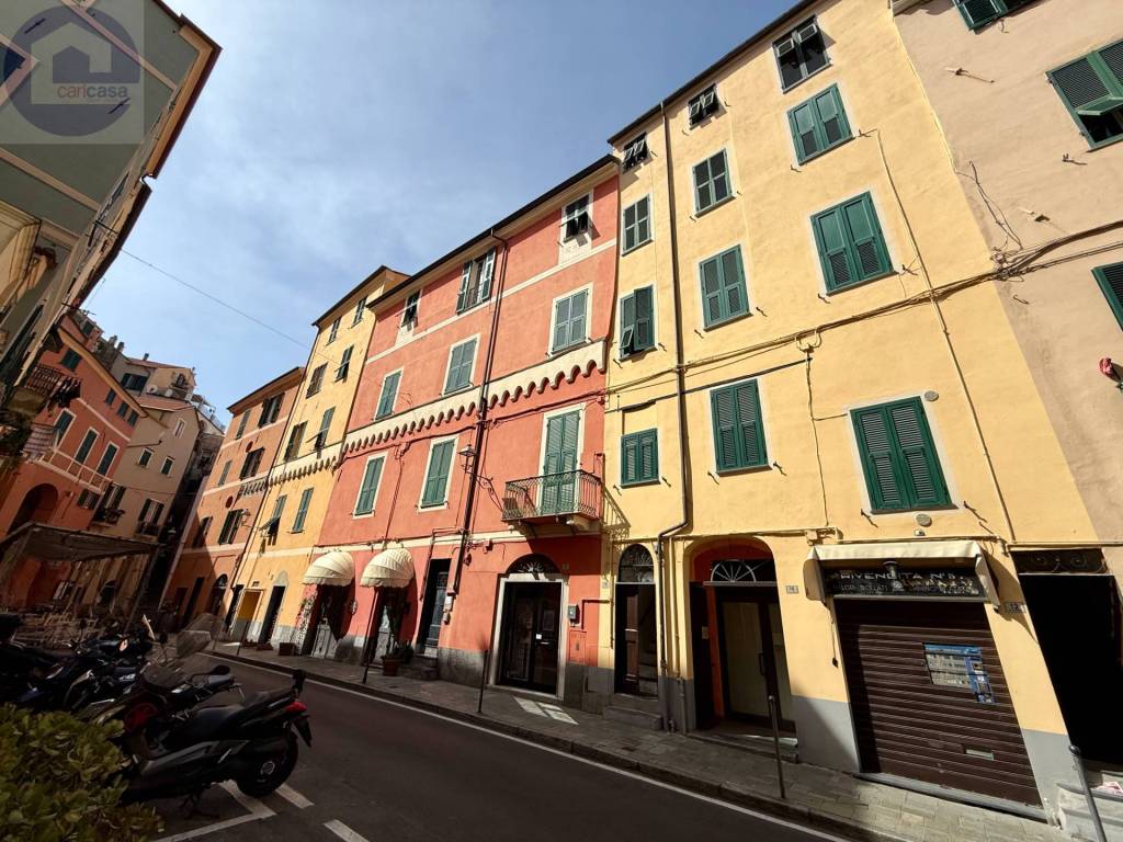 Appartamento a Imperia in Via Gustavo Strafforello, 10 - Foto 2