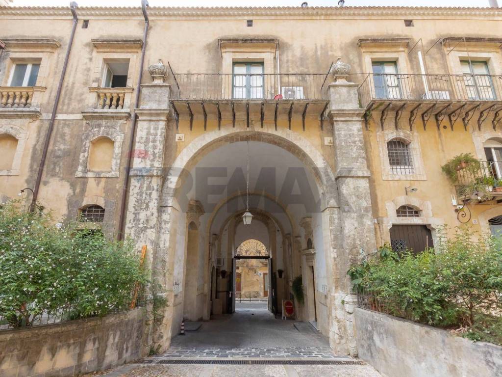 Casa indipendente a Noto in via cavour, 48 - Foto 2