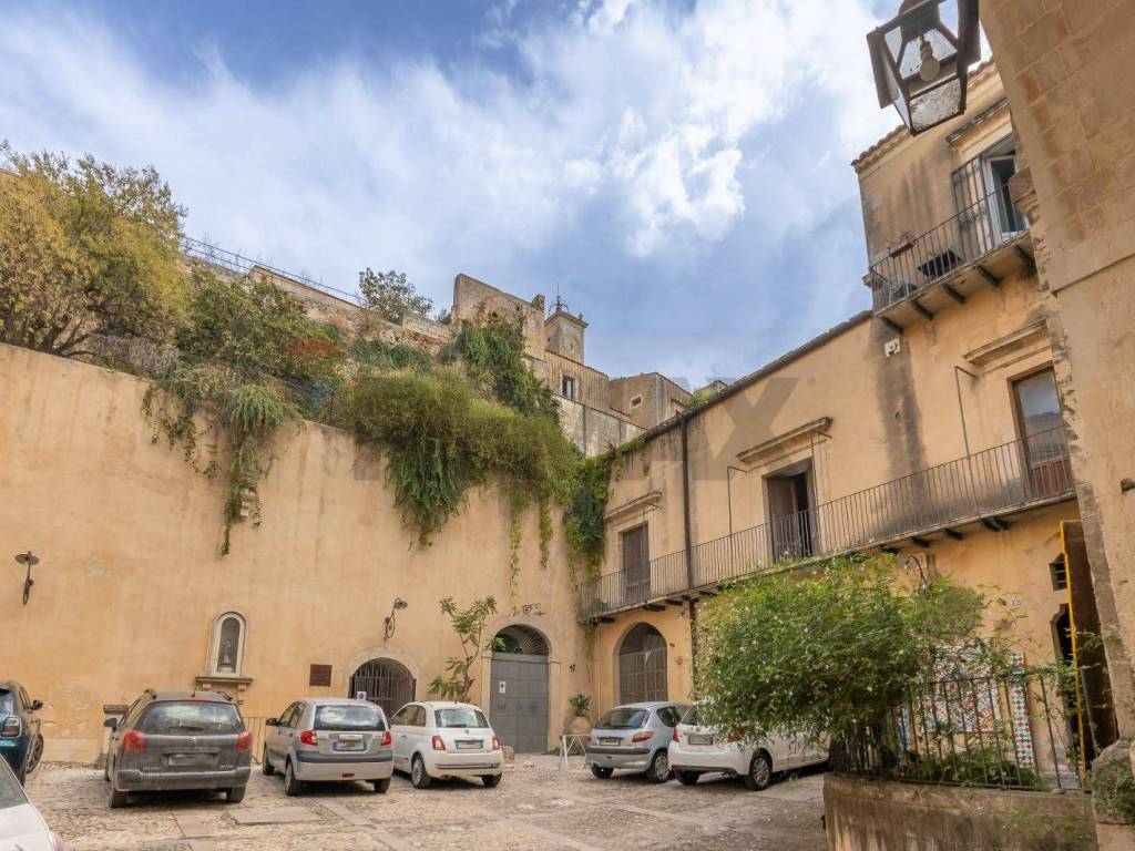 Casa indipendente a Noto in via cavour, 48 - Foto 3