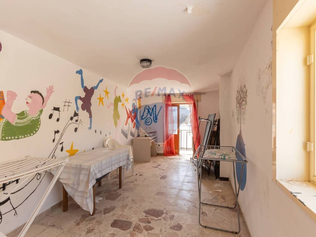Casa indipendente a Melilli in via Vittorio Emanuele - Foto 2