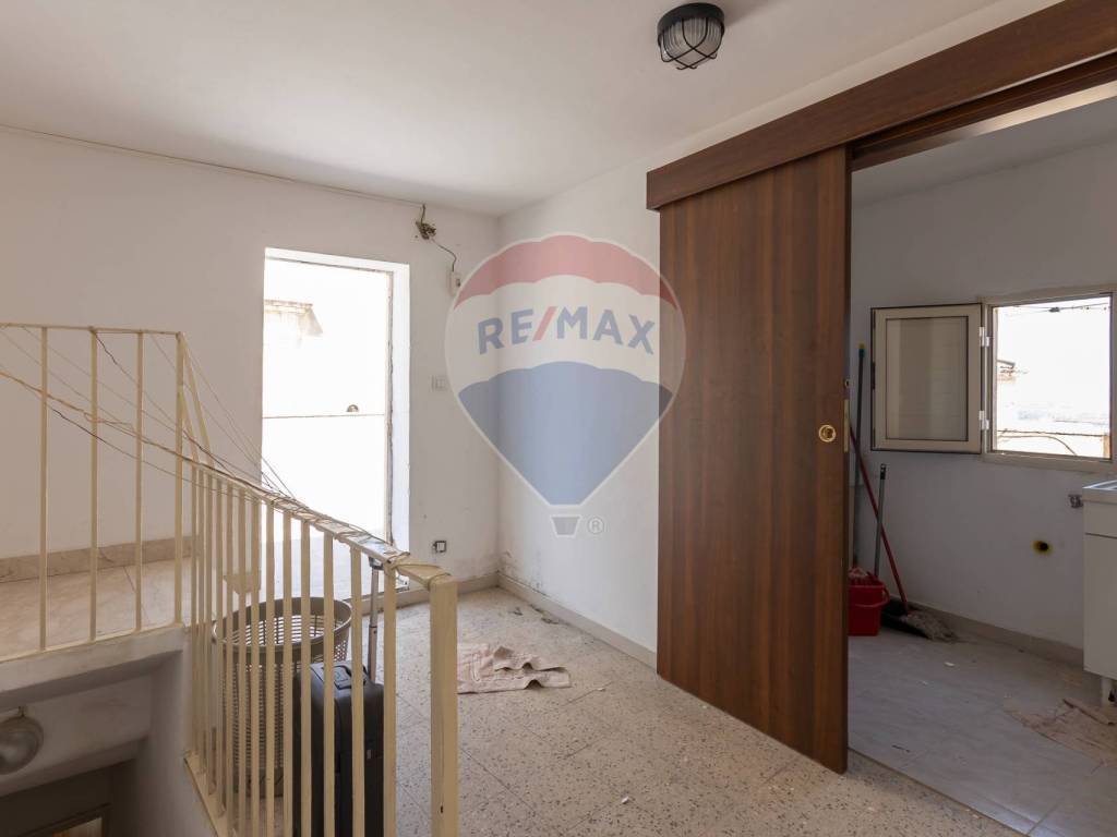 Casa indipendente a Melilli in via Vittorio Emanuele - Foto 3
