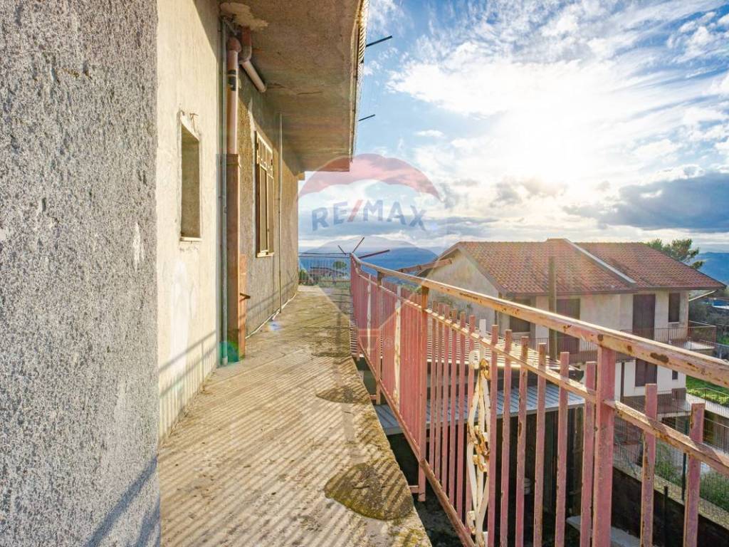Casa indipendente a Ragalna in Via Paternò - Foto 4