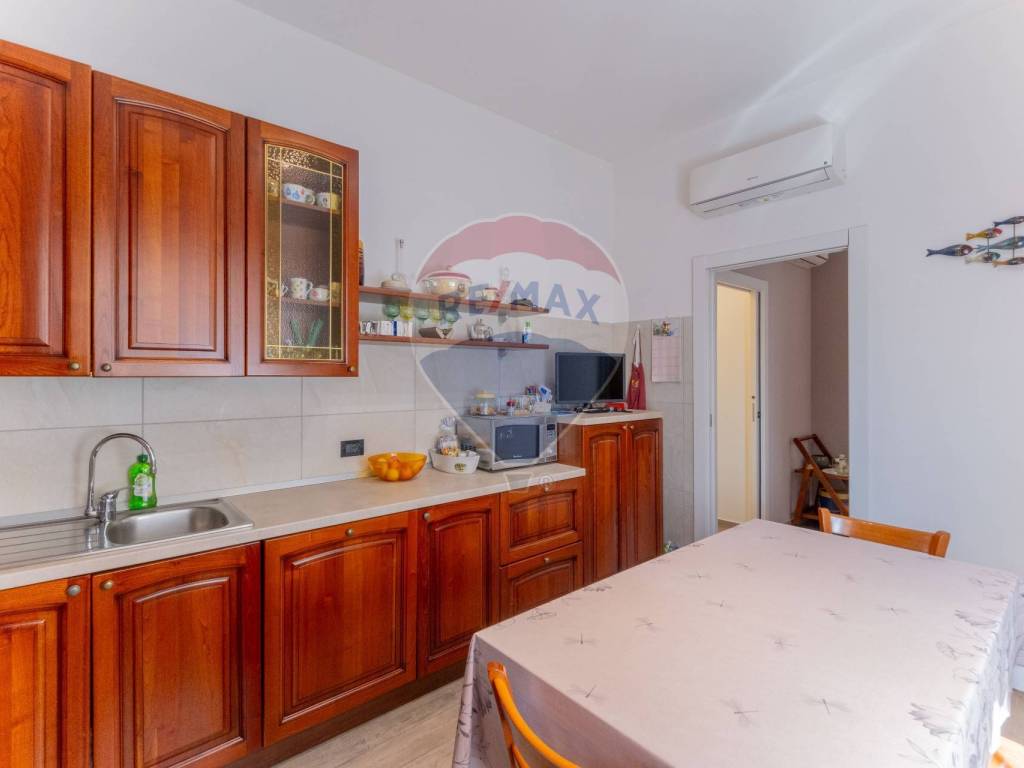 Villa a Cassano magnago in via san bernardo, 2 - Foto 5
