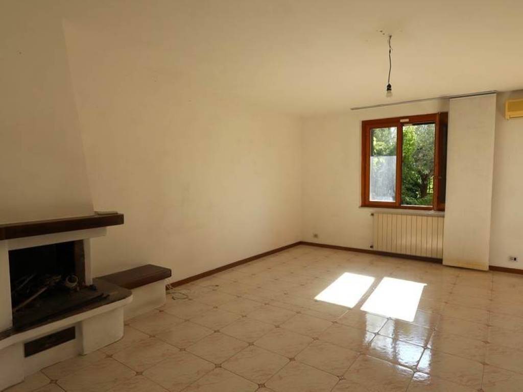 Casa indipendente a Chiusi - Foto 5