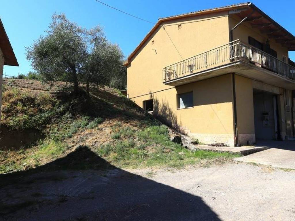 Casa indipendente a Chiusi - Foto 5