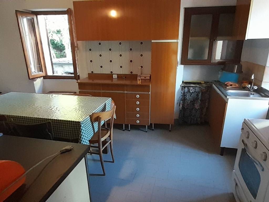 Appartamento a Faedo valtellino in Via Martini - Foto 2