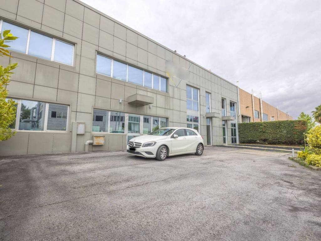 Immobile a Civitanova marche in Via BREDA - Foto 4