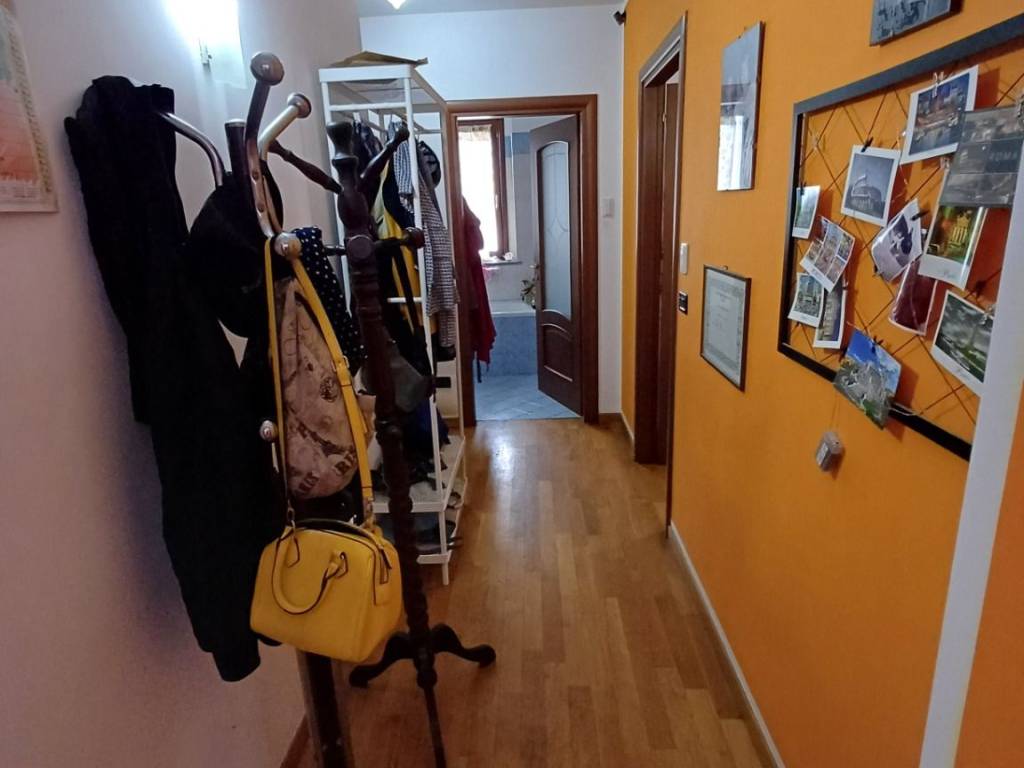 Appartamento a Volpiano in Via Michelangelo Buonarroti, 41 - Foto 4