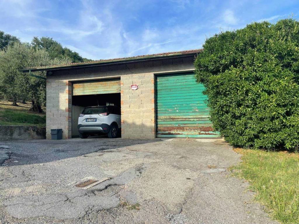 Rustico / casale a Serravalle pistoiese in Via Lucchese, 1 - Foto 4